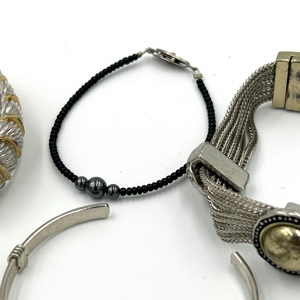 Lot of 10 bracelets Chain stretch Beaded Silver tone Several Vintage - Picture 7 of 13